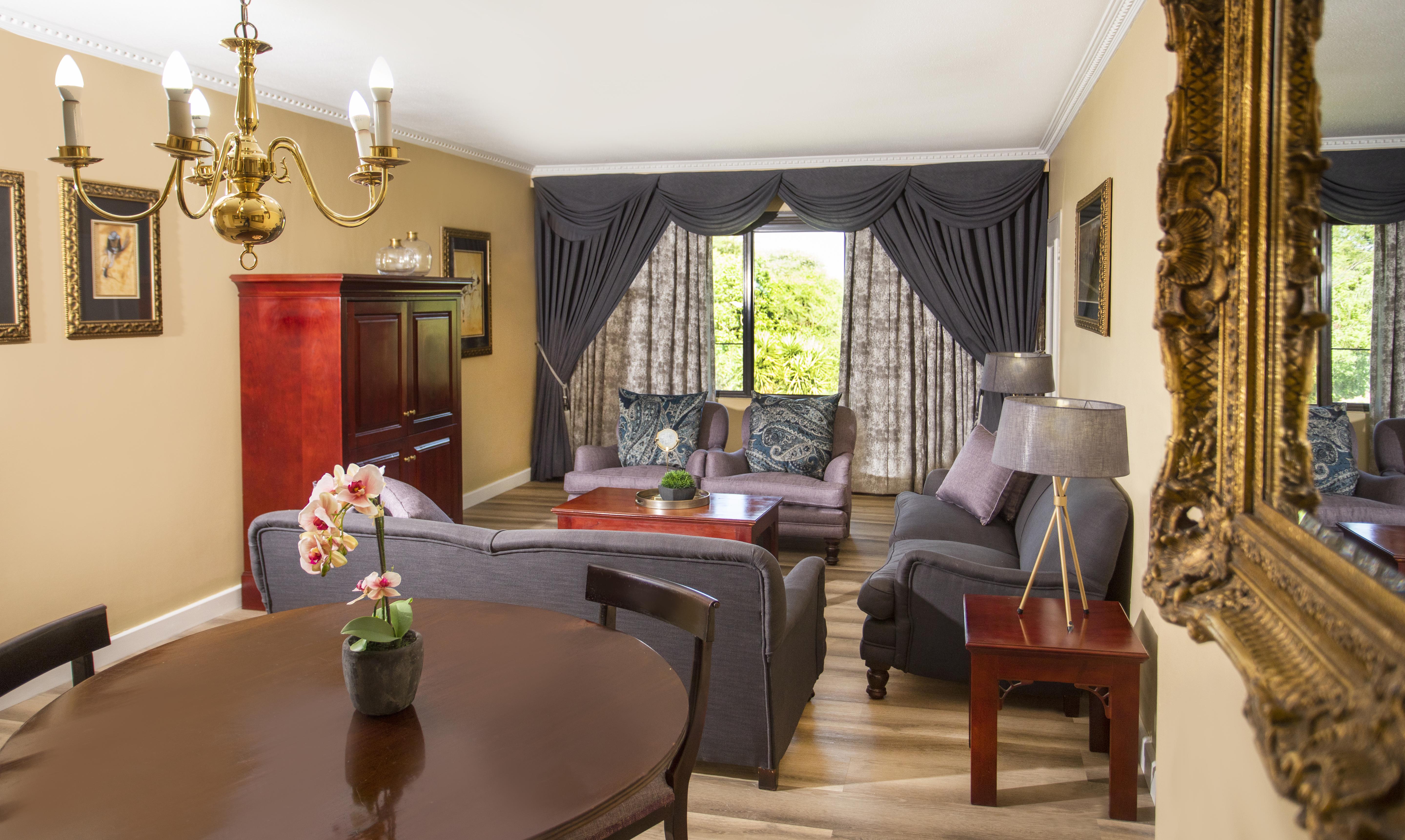 Avani Gaborone Resort & Casino Екстериор снимка