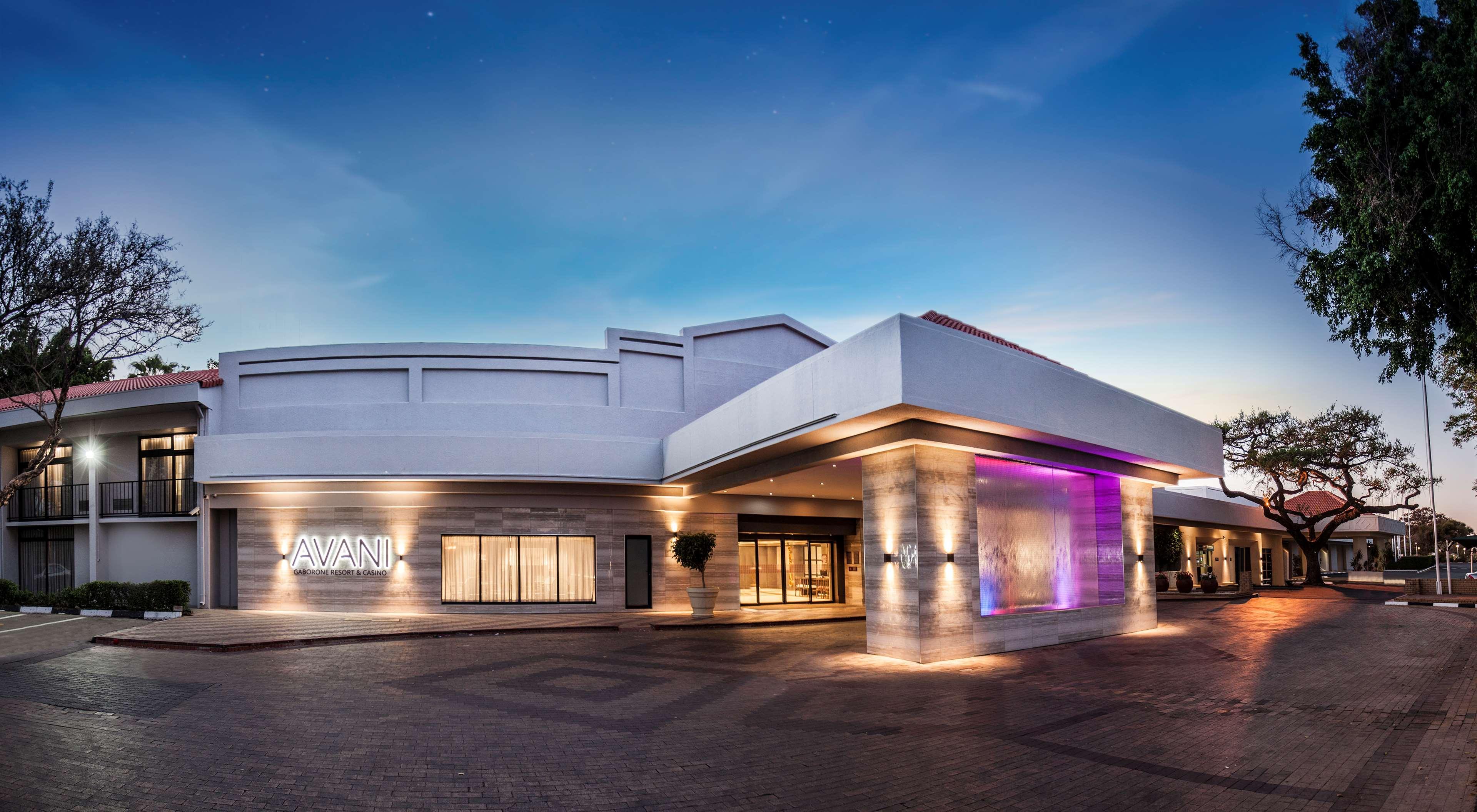 Avani Gaborone Resort & Casino Екстериор снимка