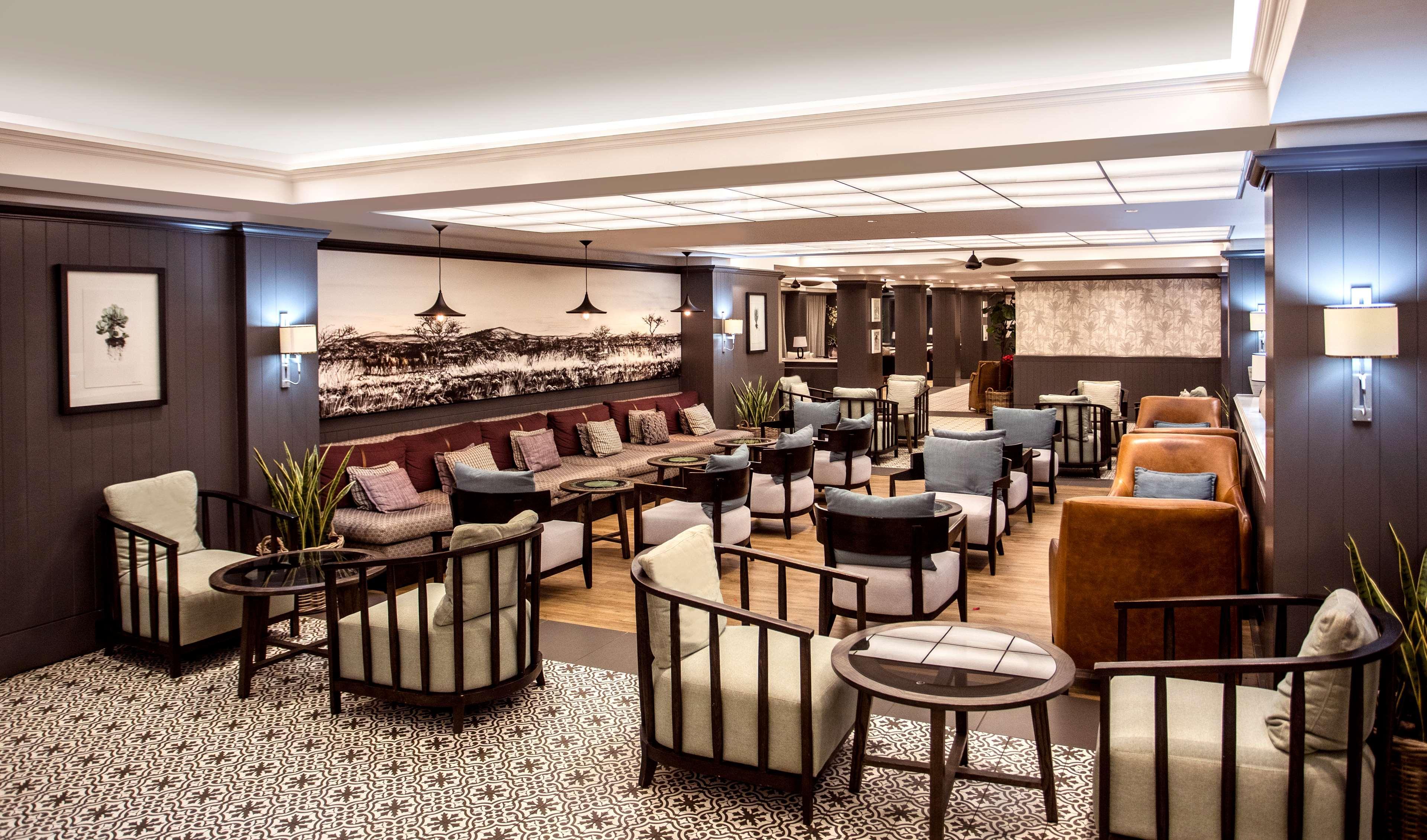 Avani Gaborone Resort & Casino Екстериор снимка