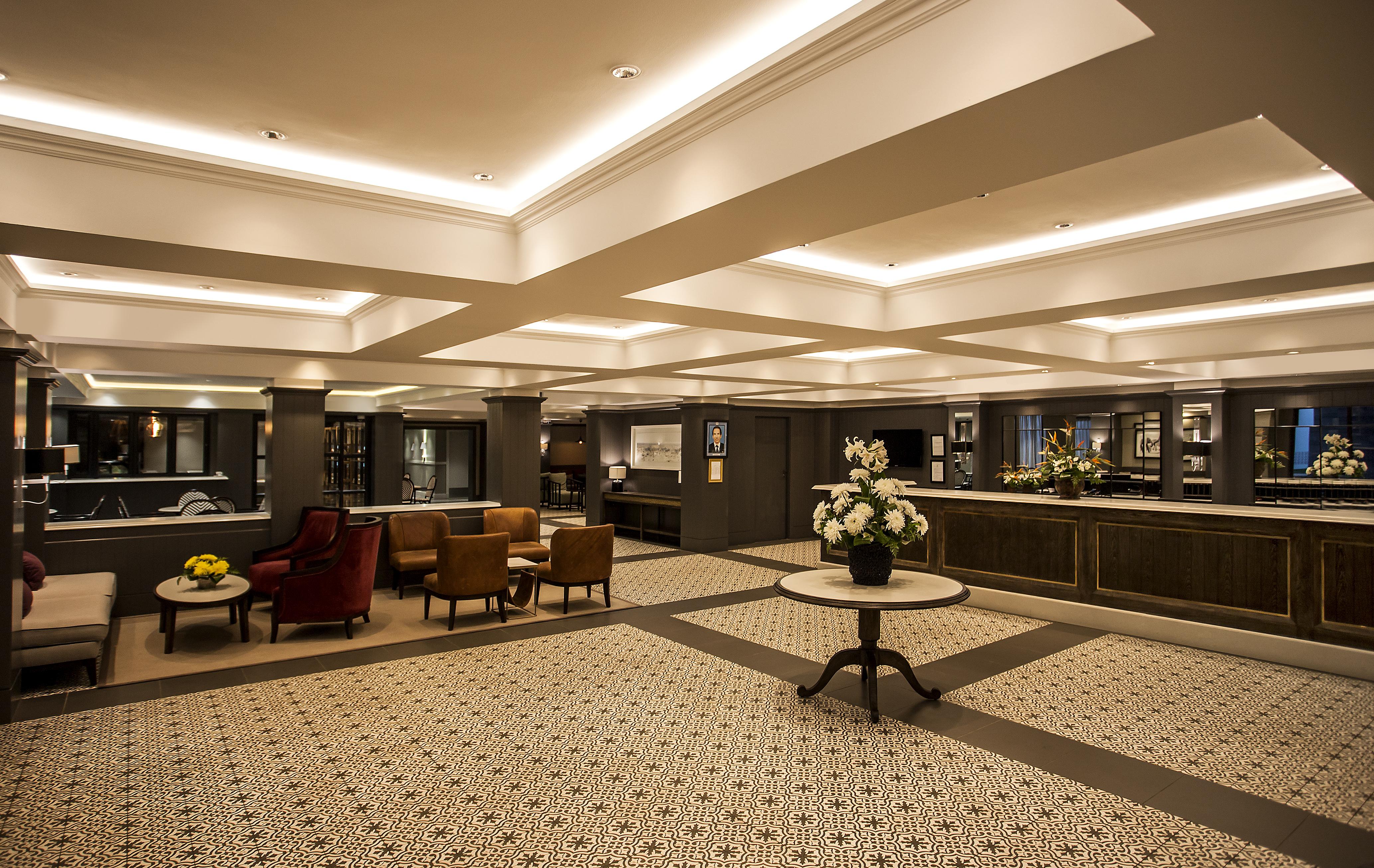 Avani Gaborone Resort & Casino Екстериор снимка